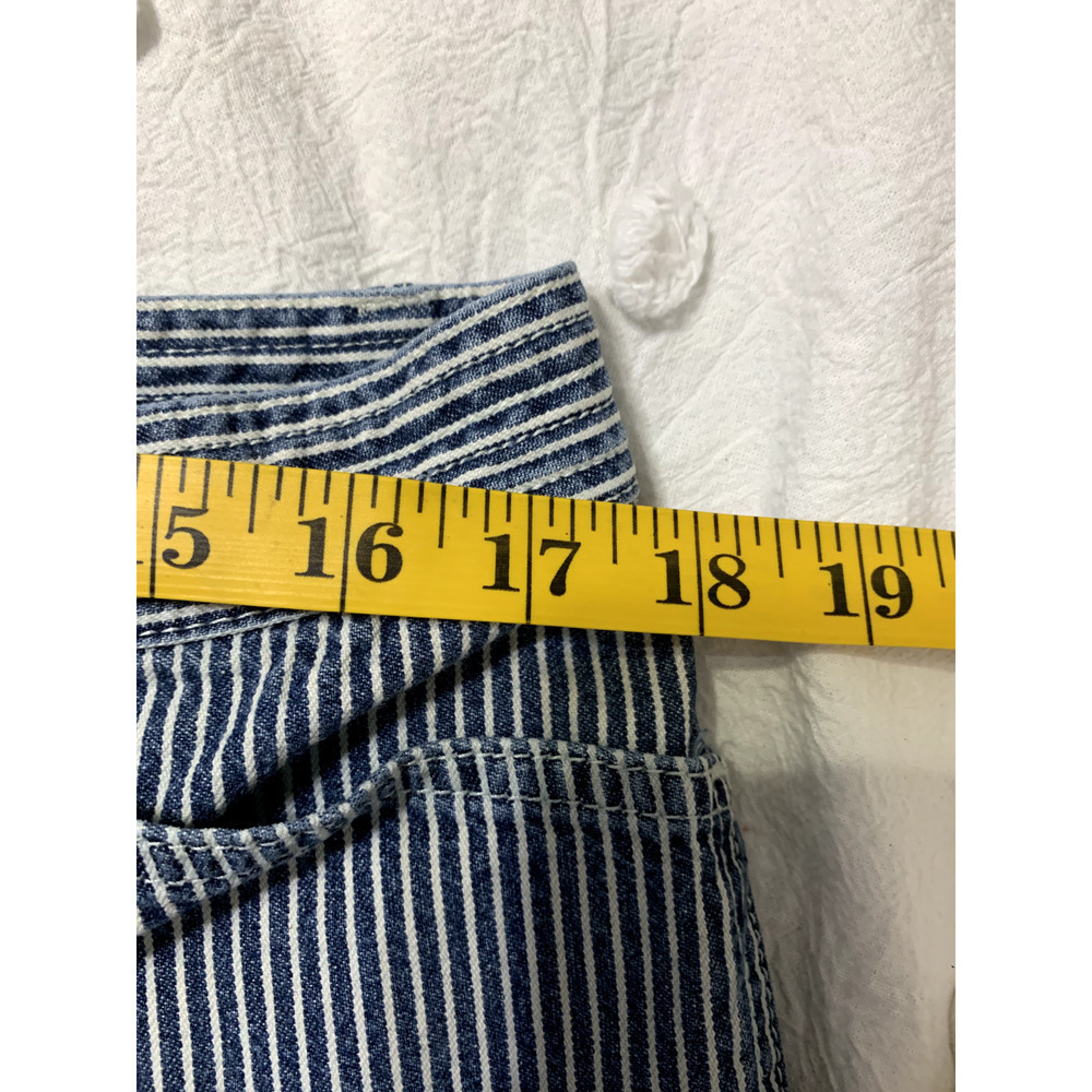 Lauren Jeans Co. Women's shorts Size 12 Striped Nautical Lauren Vacation Resort - Picture 5 of 10